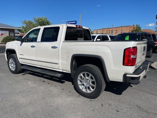 GMC Sierra 1500 Denali Crew Cab 4WD 2015