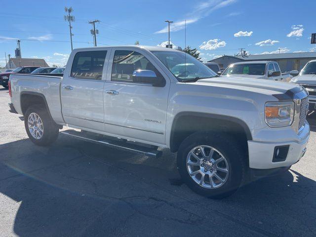 GMC Sierra 1500 Denali Crew Cab 4WD 2015