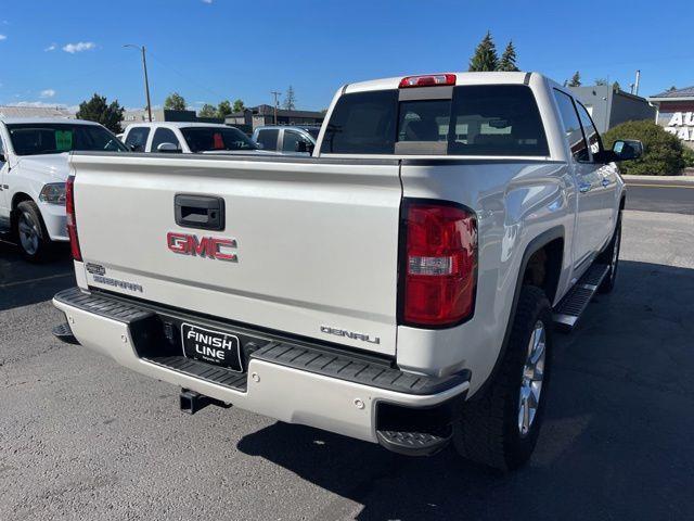GMC Sierra 1500 Denali Crew Cab 4WD 2015