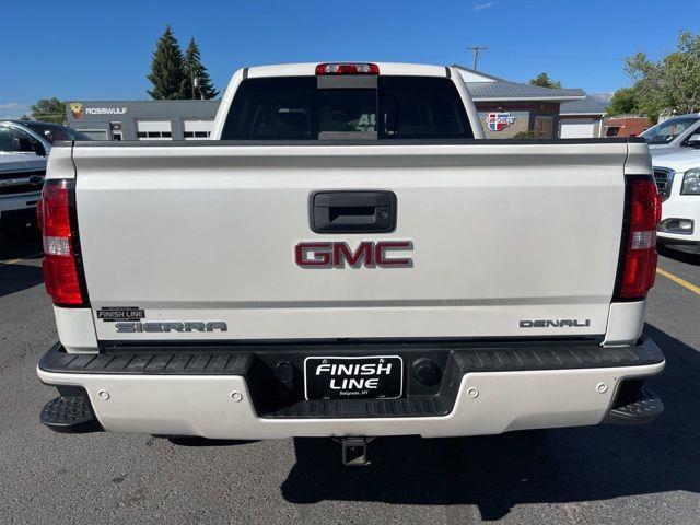GMC Sierra 1500 Denali Crew Cab 4WD 2015