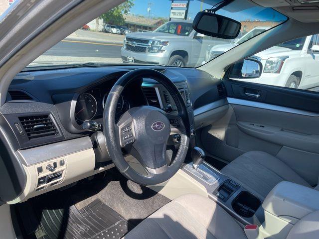Subaru Outback 2.5i Premium 2014