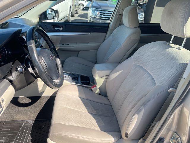 Subaru Outback 2.5i Premium 2014