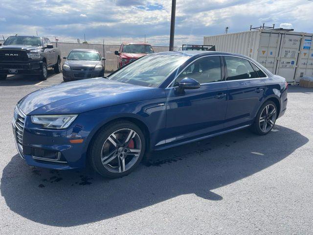 2017 Audi A4 2.0T Prestige quattro Sedan