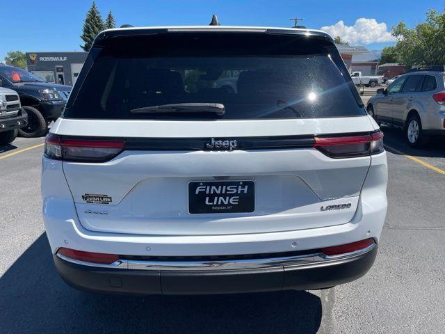Jeep Grand Cherokee Laredo 4WD 2023