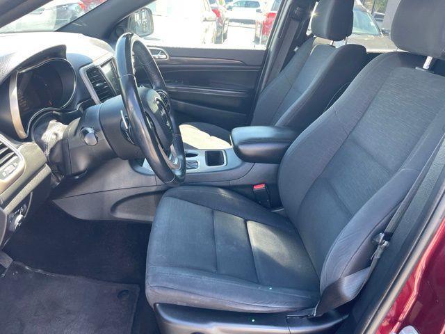 Jeep Grand Cherokee Laredo 4WD 2017