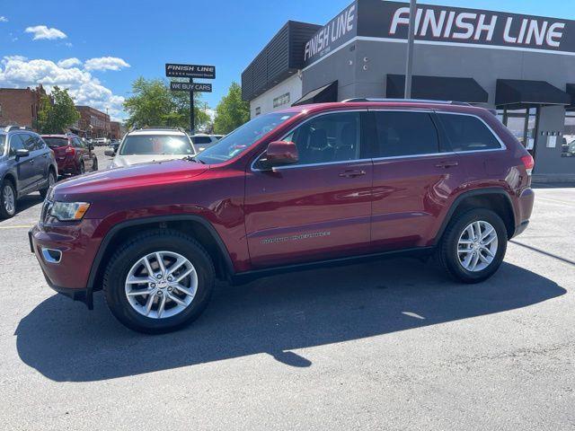 Jeep Grand Cherokee Laredo 4WD 2017