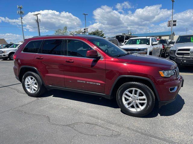 Jeep Grand Cherokee Laredo 4WD 2017