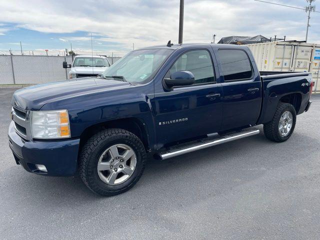 2009 Chevrolet Silverado 1500 LTZ Crew Cab 4WD
