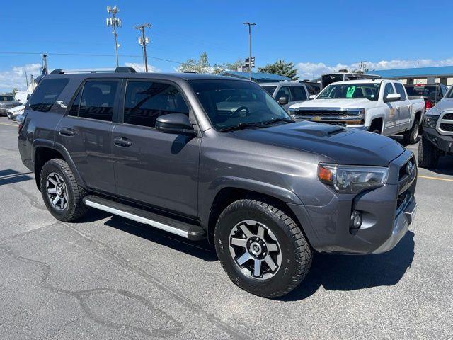 Toyota 4Runner TRD Off-road 4WD 2018