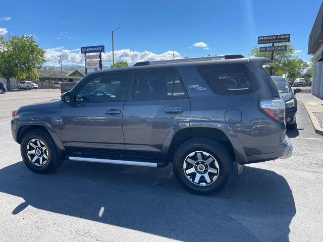 Toyota 4Runner TRD Off-road 4WD 2018