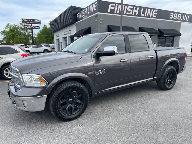 2017 RAM 1500 Laramie Crew Cab SWB 4WD
