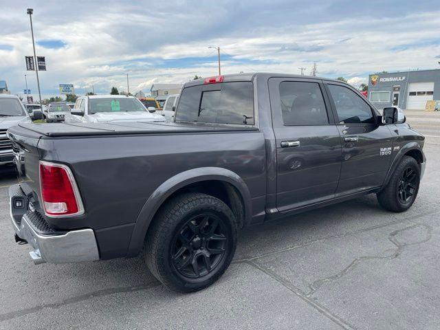 RAM 1500 Laramie Crew Cab SWB 4WD 2017