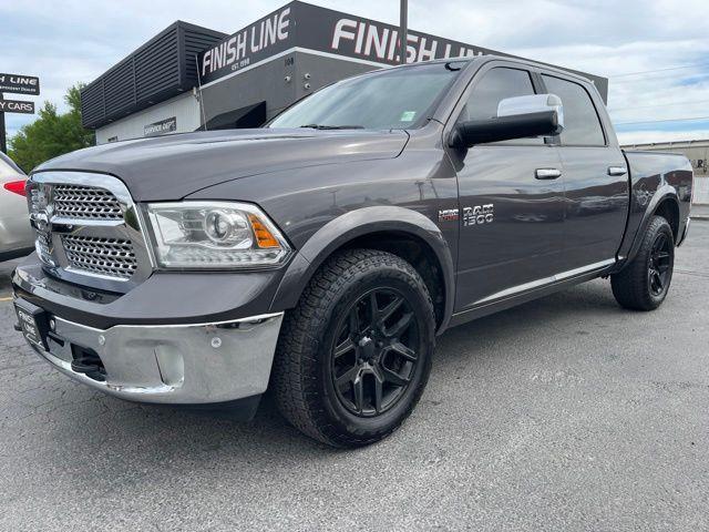 RAM 1500 Laramie Crew Cab SWB 4WD 2017