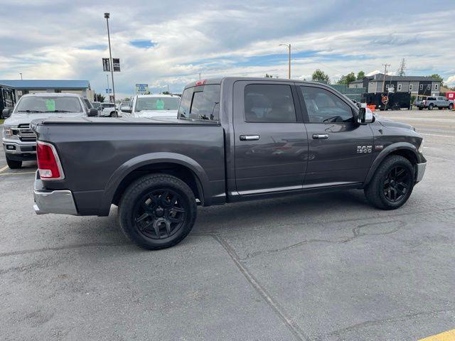 RAM 1500 Laramie Crew Cab SWB 4WD 2017