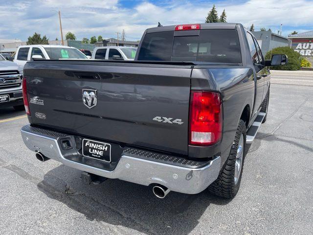 RAM 1500 SLT Crew Cab SWB 4WD 2016
