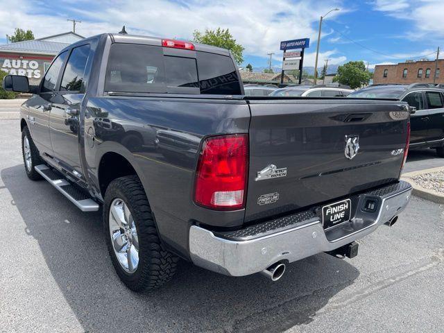 RAM 1500 SLT Crew Cab SWB 4WD 2016