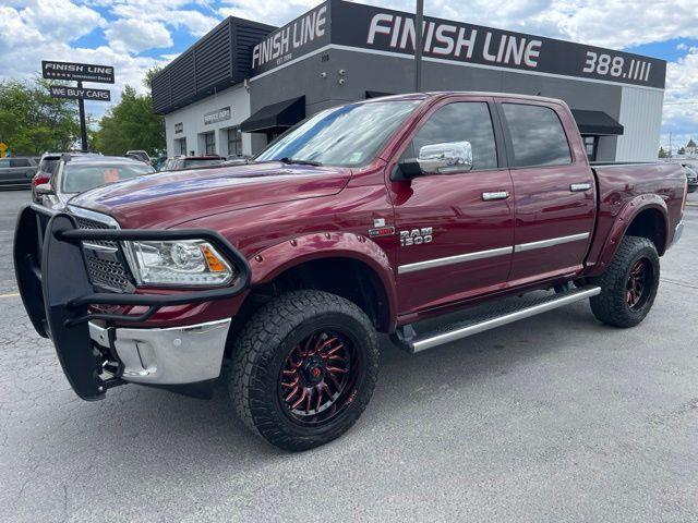 2018 RAM 1500 Laramie Crew Cab SWB 4WD