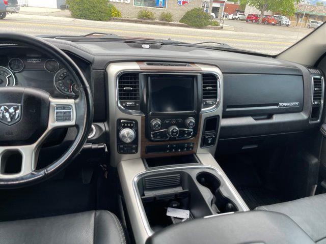 RAM 1500 Laramie Crew Cab SWB 4WD 2018