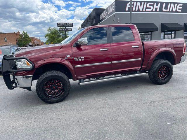 RAM 1500 Laramie Crew Cab SWB 4WD 2018