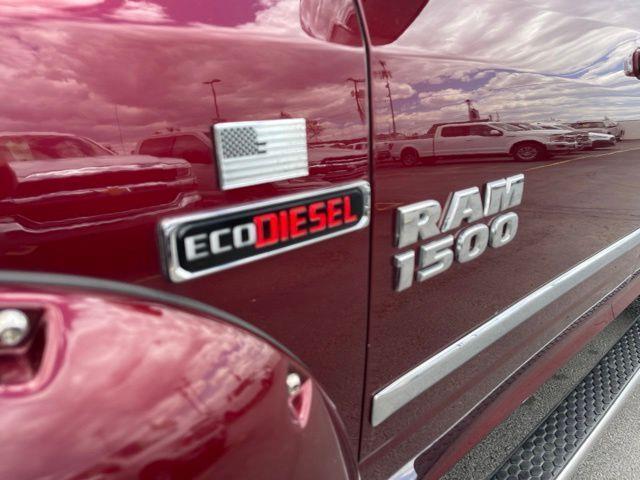 RAM 1500 Laramie Crew Cab SWB 4WD 2018