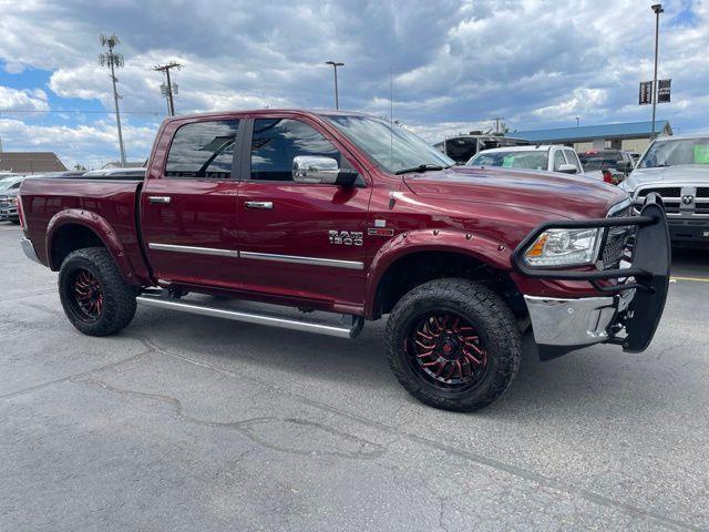 RAM 1500 Laramie Crew Cab SWB 4WD 2018