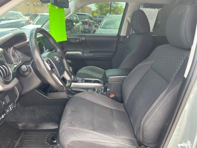 Toyota Tacoma Trail Dbl Cab 4WD V6 at 2023