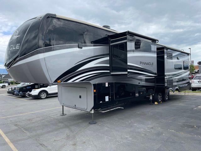Jayco Pinnacle  2022