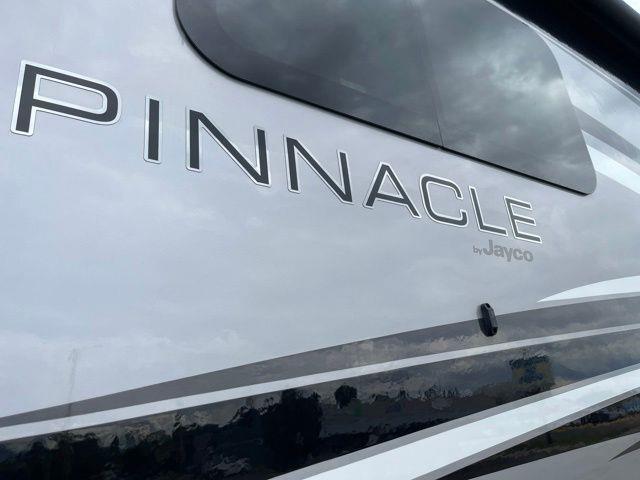 Jayco Pinnacle  2022