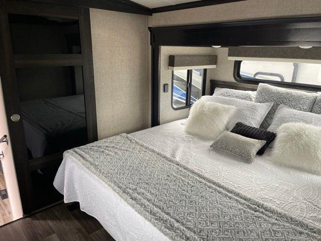 Jayco Pinnacle  2022