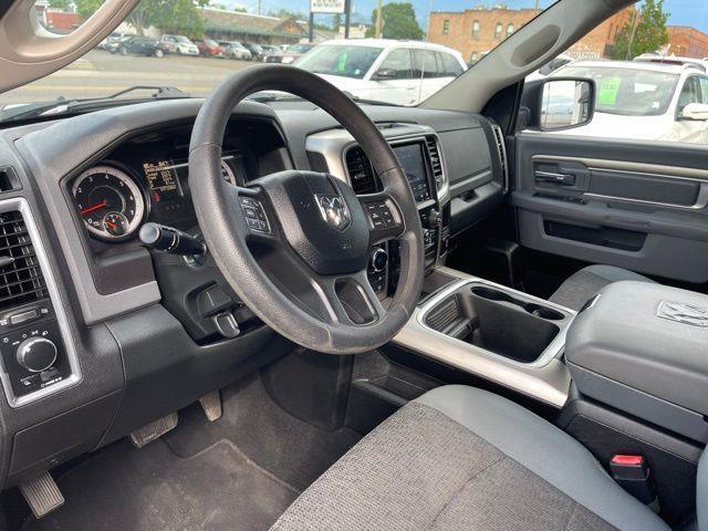 RAM 1500 SLT Crew Cab SWB 4WD 2018