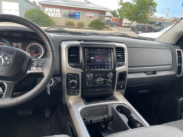 RAM 1500 SLT Crew Cab SWB 4WD 2018