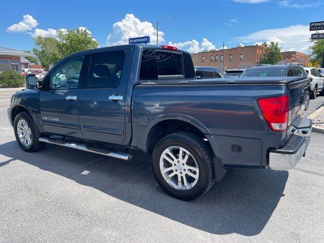 Nissan Titan SL Crew Cab 4WD 2013