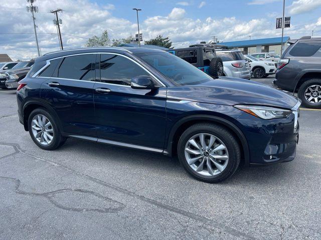 Infiniti QX50 LUXE AWD 2022