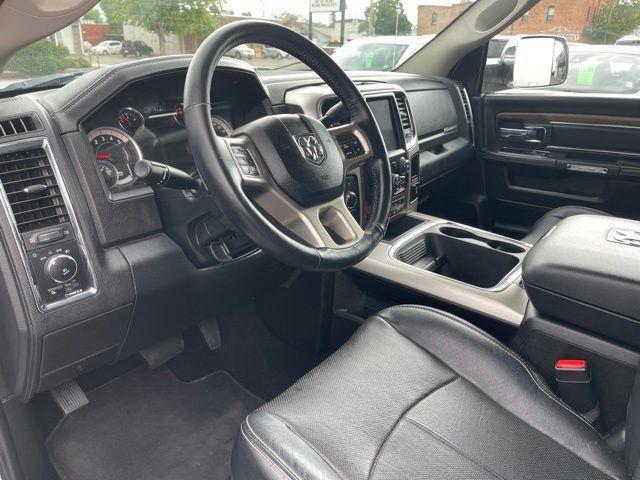 RAM 3500 Laramie Crew Cab LWB 4WD 2018