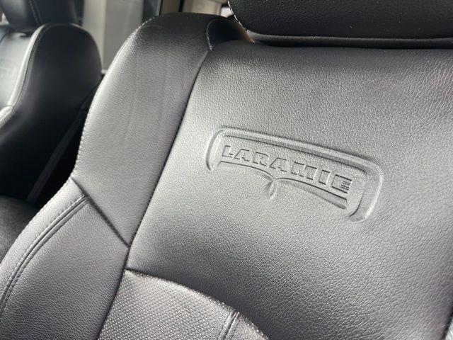 RAM 3500 Laramie Crew Cab LWB 4WD 2018