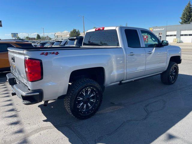 Chevrolet Silverado 1500 LT1 Extended Cab 4WD 2019