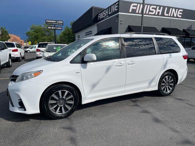 Toyota Sienna LE 7-Passenger AWD 2020