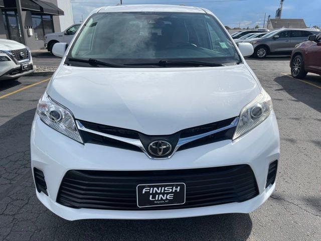 Toyota Sienna LE 7-Passenger AWD 2020