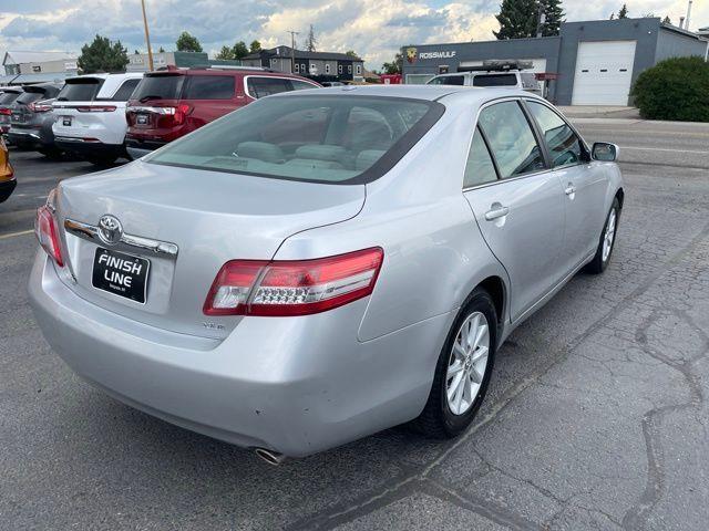 Toyota Camry LE V6 6-Spd AT 2010