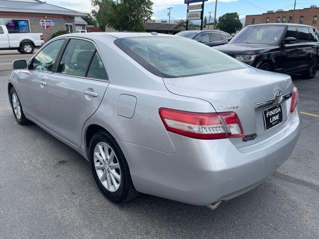 Toyota Camry LE V6 6-Spd AT 2010
