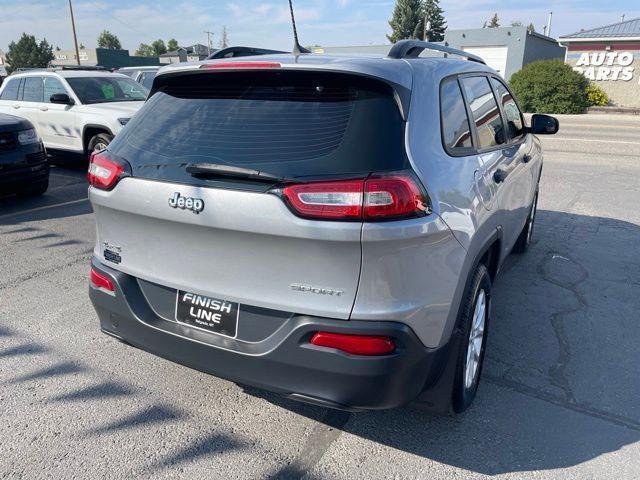 Jeep Cherokee Sport 4WD 2016
