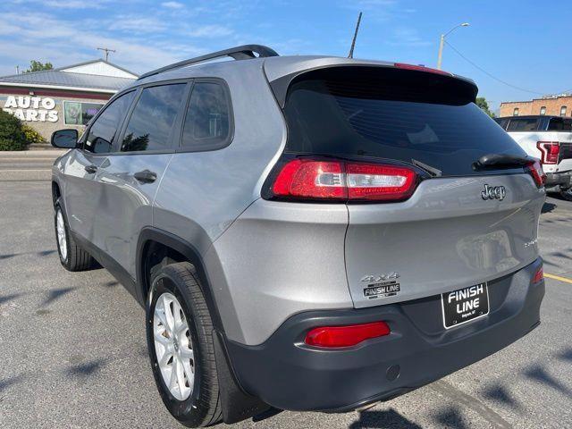 Jeep Cherokee Sport 4WD 2016