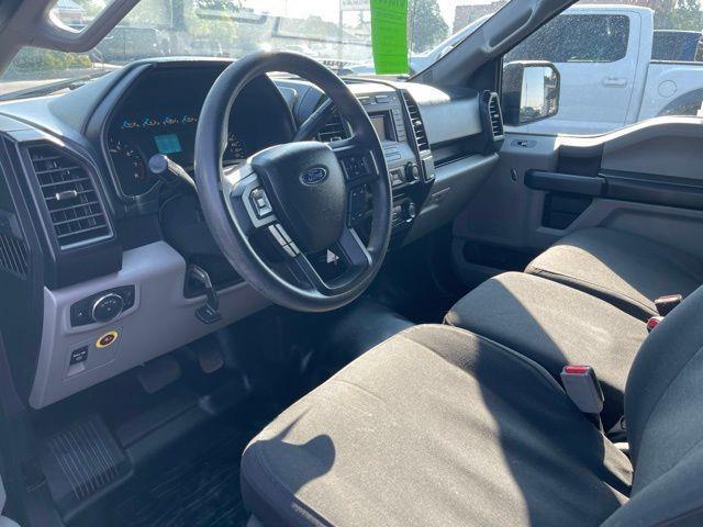 Ford F-150 XL Reg. Cab Long Bed 4WD 2016