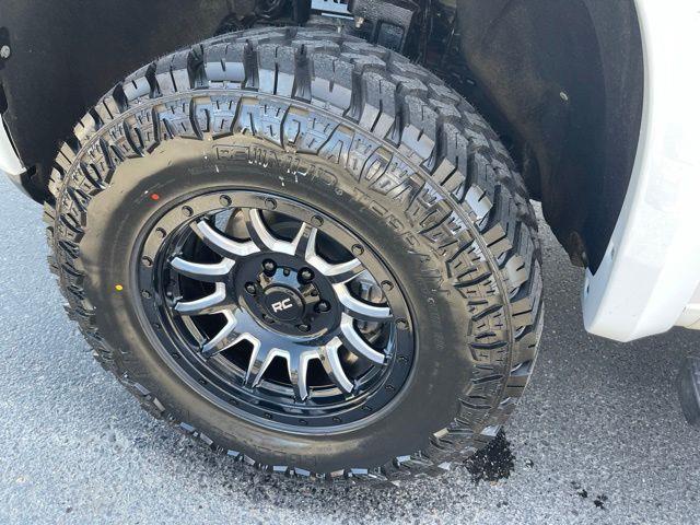 Chevrolet Silverado 1500 Custom Crew Cab 4WD 2019