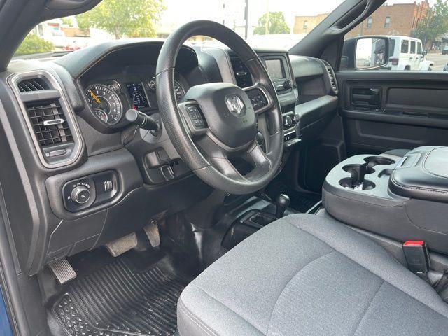 RAM 2500 Tradesman Crew Cab SWB 4WD 2022