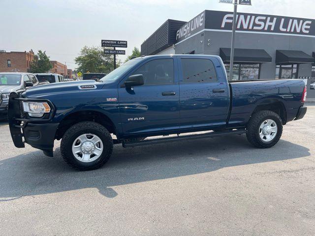 RAM 2500 Tradesman Crew Cab SWB 4WD 2022