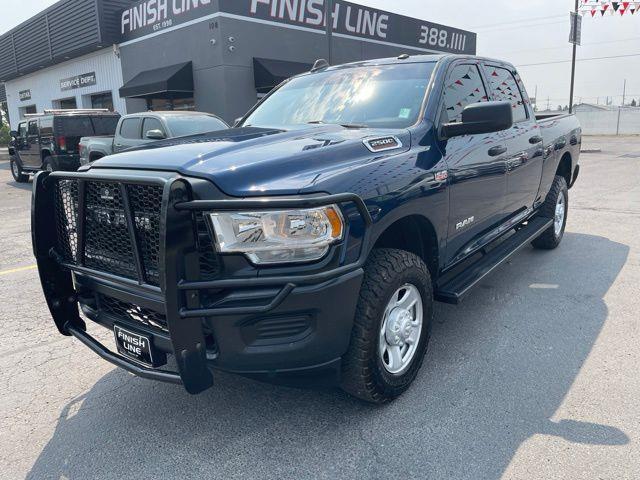 RAM 2500 Tradesman Crew Cab SWB 4WD 2022
