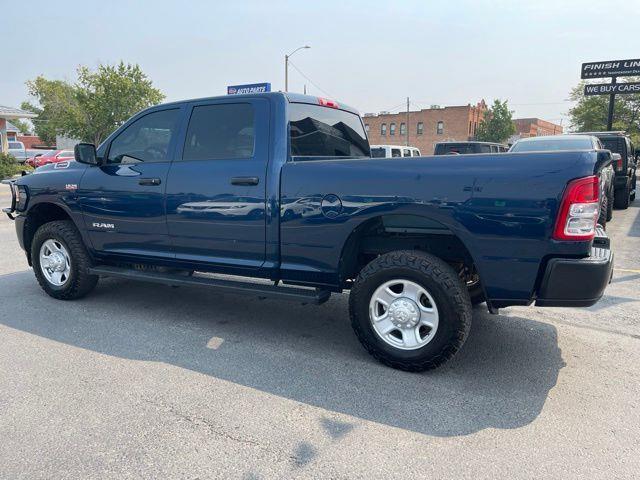 RAM 2500 Tradesman Crew Cab SWB 4WD 2022