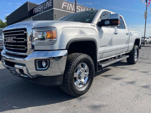 GMC Sierra 2500HD SLT Crew Cab 4WD 2015