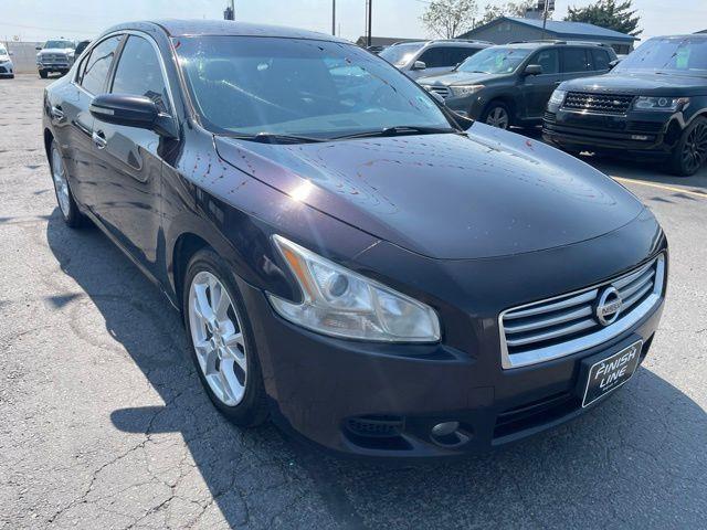 Nissan Maxima SV 2013